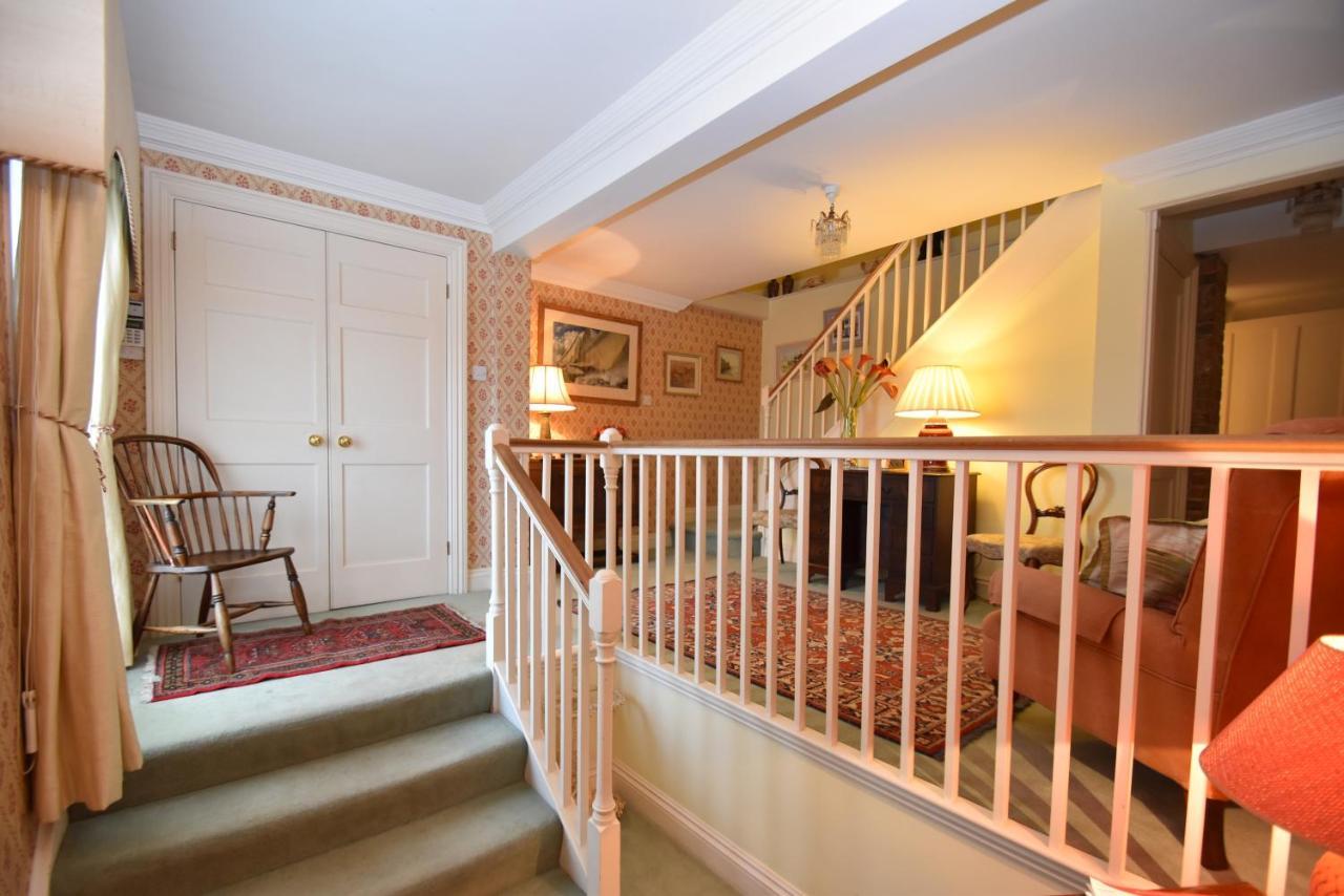 Whitefriars, Rye - Central Location With Parking For 3 Cars - Large Family Home Екстер'єр фото